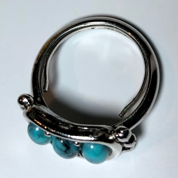 COPY - Turquoise & silver (-tone?) ring; adjustable size (but small - see descr… - Picture 3 of 4